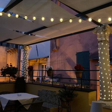 טויראנו Bed & Breakfast Scia Dina מראה חיצוני תמונה