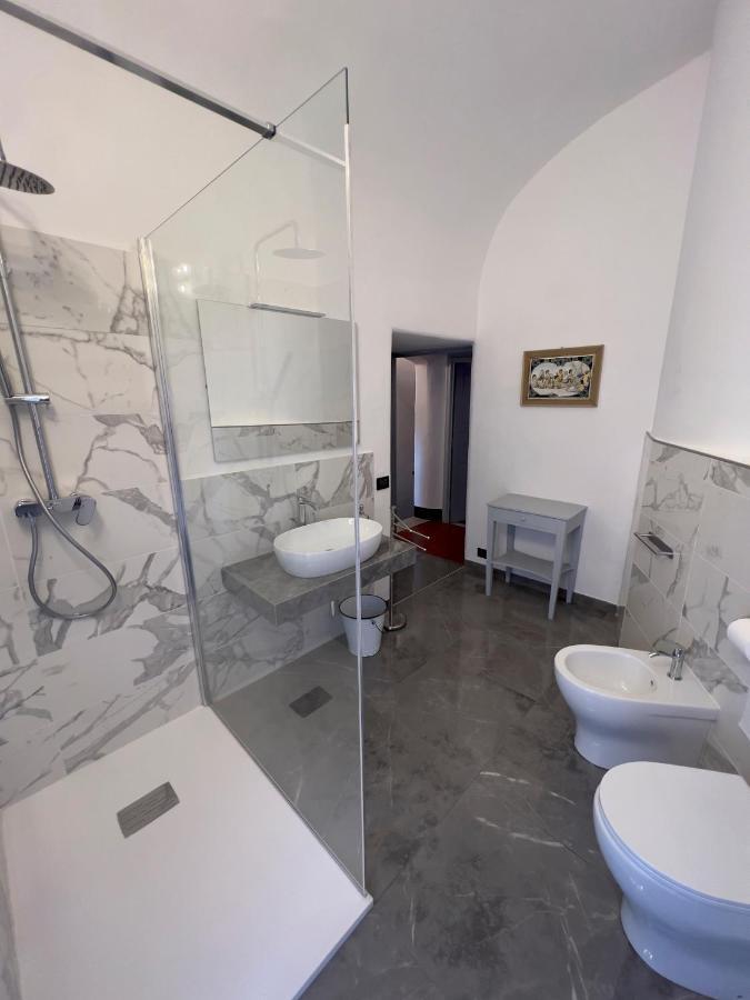 טויראנו Bed & Breakfast Scia Dina מראה חיצוני תמונה