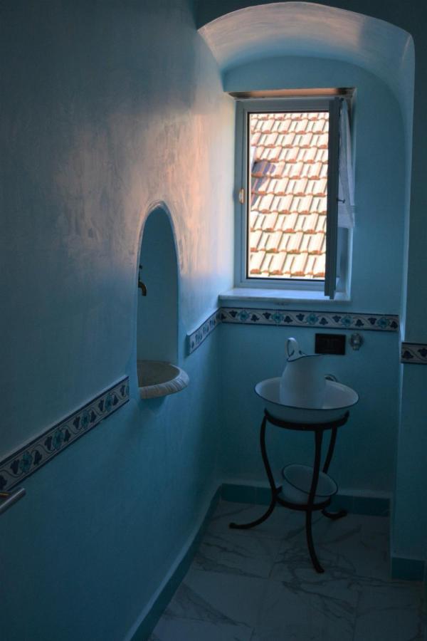 טויראנו Bed & Breakfast Scia Dina מראה חיצוני תמונה
