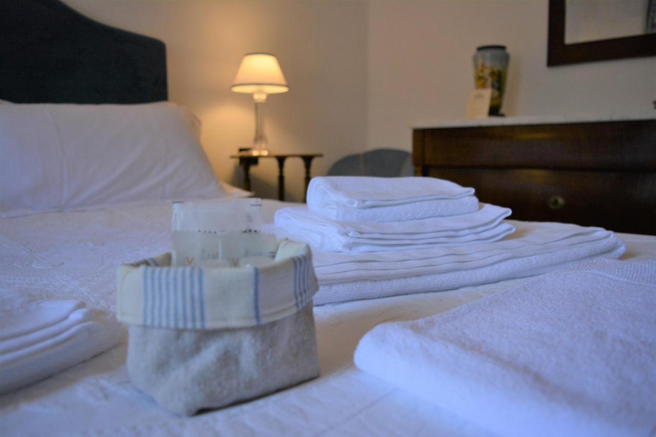 טויראנו Bed & Breakfast Scia Dina מראה חיצוני תמונה