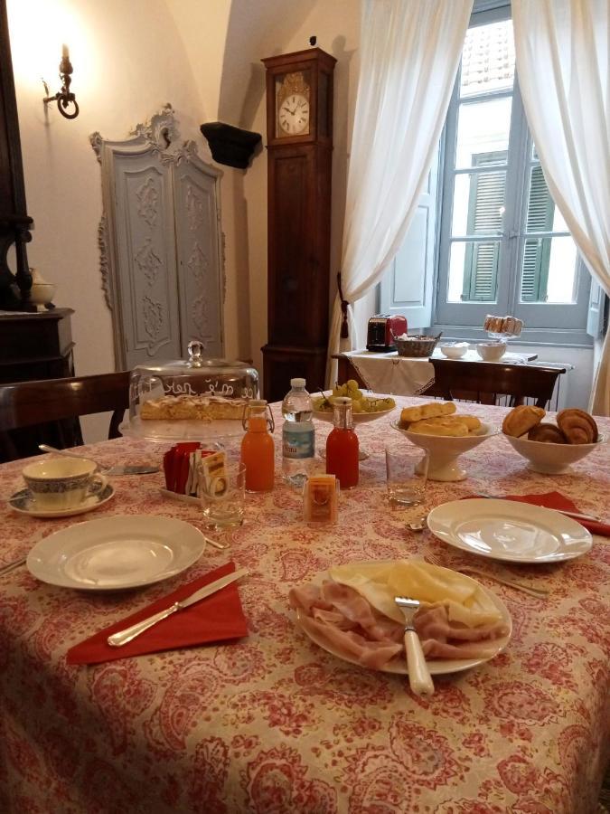 טויראנו Bed & Breakfast Scia Dina מראה חיצוני תמונה