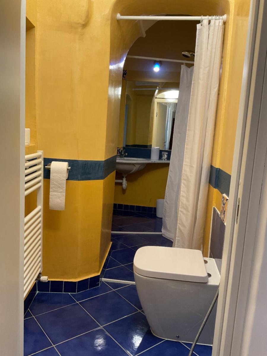 טויראנו Bed & Breakfast Scia Dina מראה חיצוני תמונה